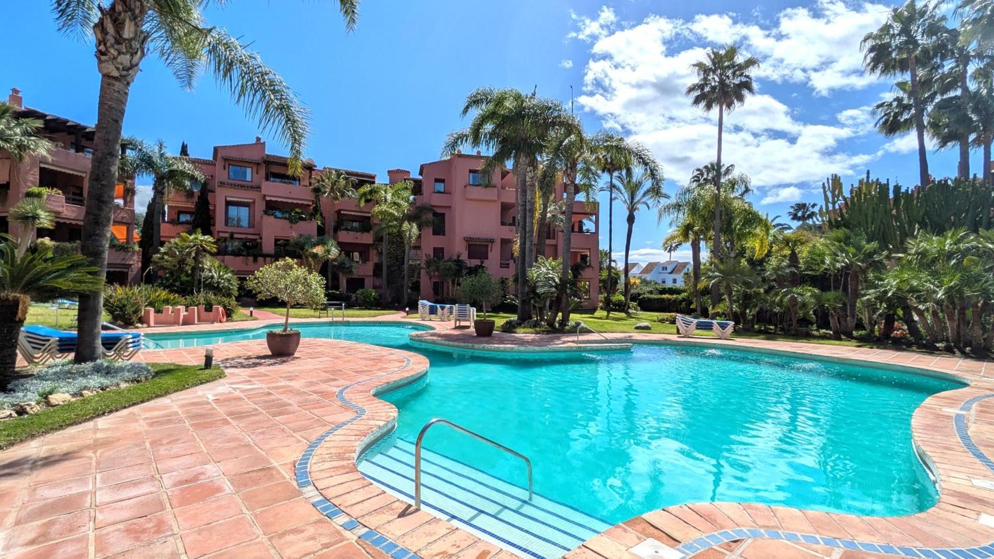 Marbella Bliss 2 Min To Alicate Beach And Pool In Residence Buitenkant foto